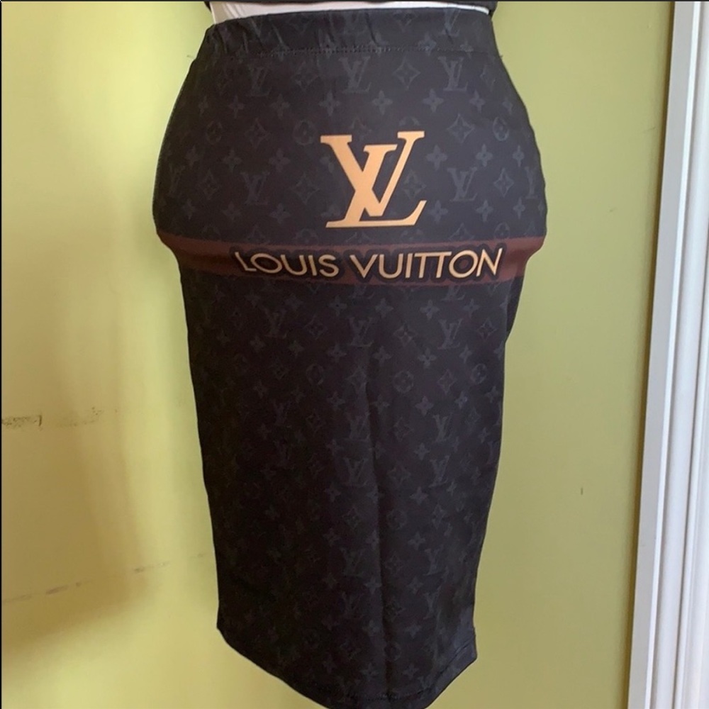 Mini mouse two set dress. LV